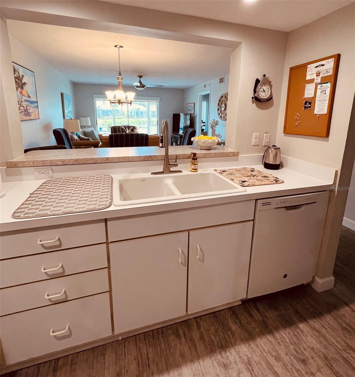 9300 CLUBSIDE CIR #1109 — photo 9