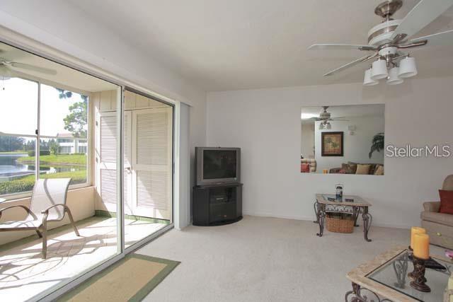 7153 W COUNTRY CLUB DR N #146 — photo 4