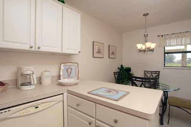 7153 W COUNTRY CLUB DR N #146 — photo 6