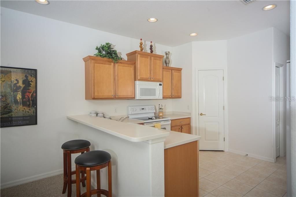 Home in BRADENTON — photo 6