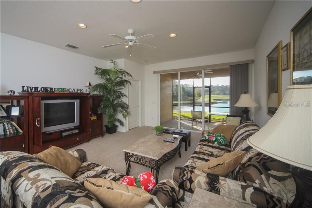 Home in BRADENTON — photo 4