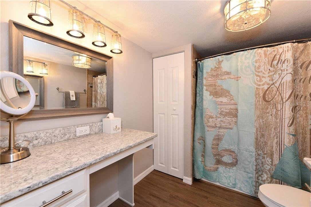 800 BENJAMIN FRANKLIN DR #403 — photo 21