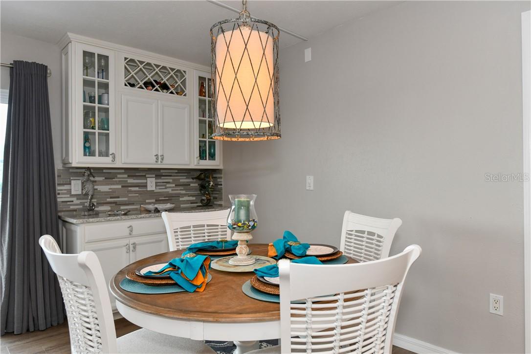 800 BENJAMIN FRANKLIN DR #403 — photo 16
