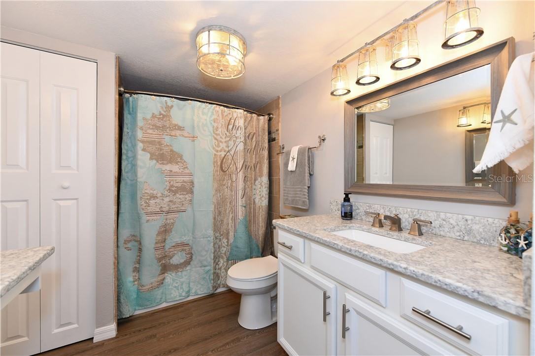 800 BENJAMIN FRANKLIN DR #403 — photo 20