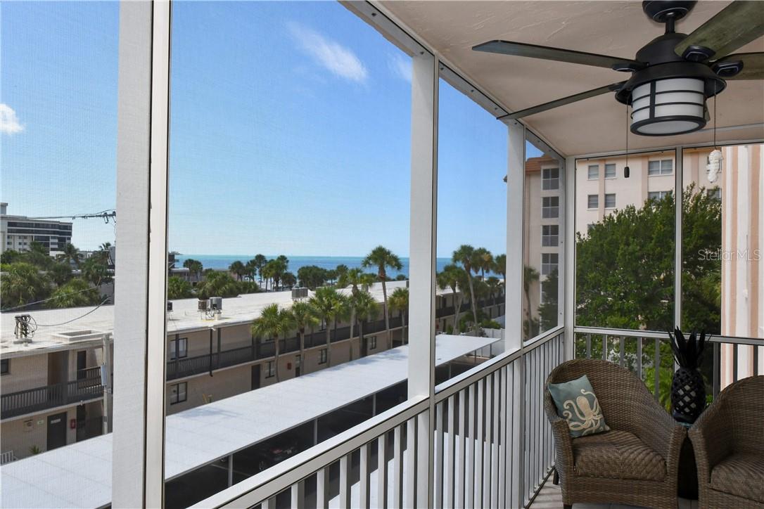 800 BENJAMIN FRANKLIN DR #403 — photo 24