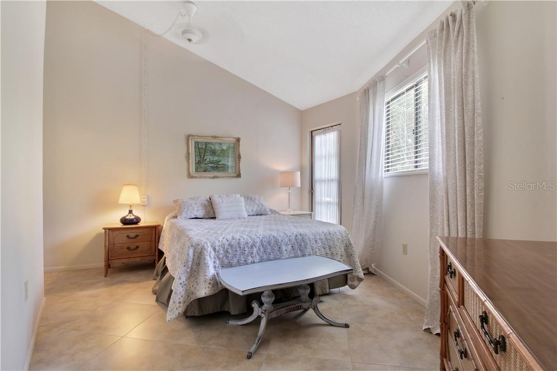 8335 MANASOTA KEY RD — photo 16