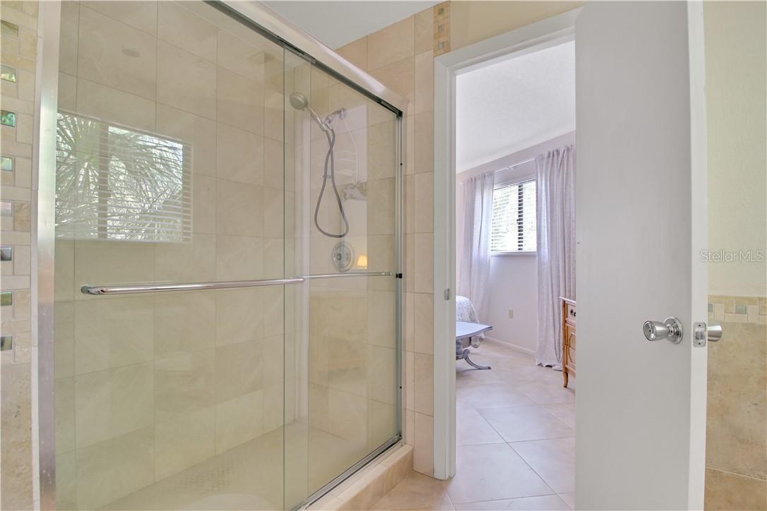 8335 MANASOTA KEY RD — photo 18