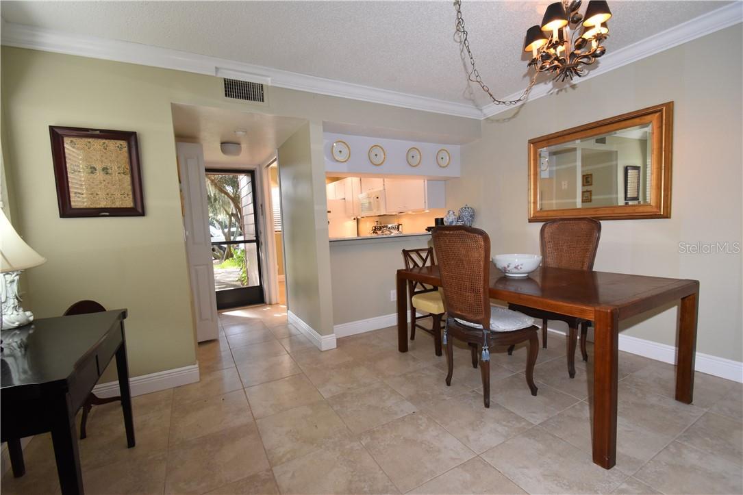 1716 GLENHOUSE DR #GL324 — photo 5