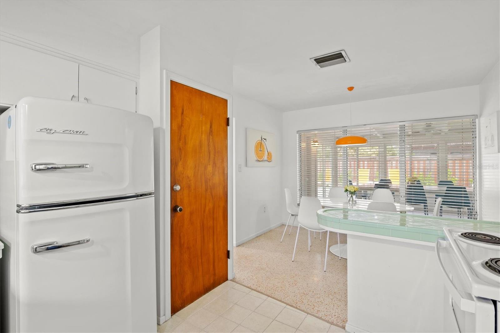 2473 DAVIS BLVD — photo 23
