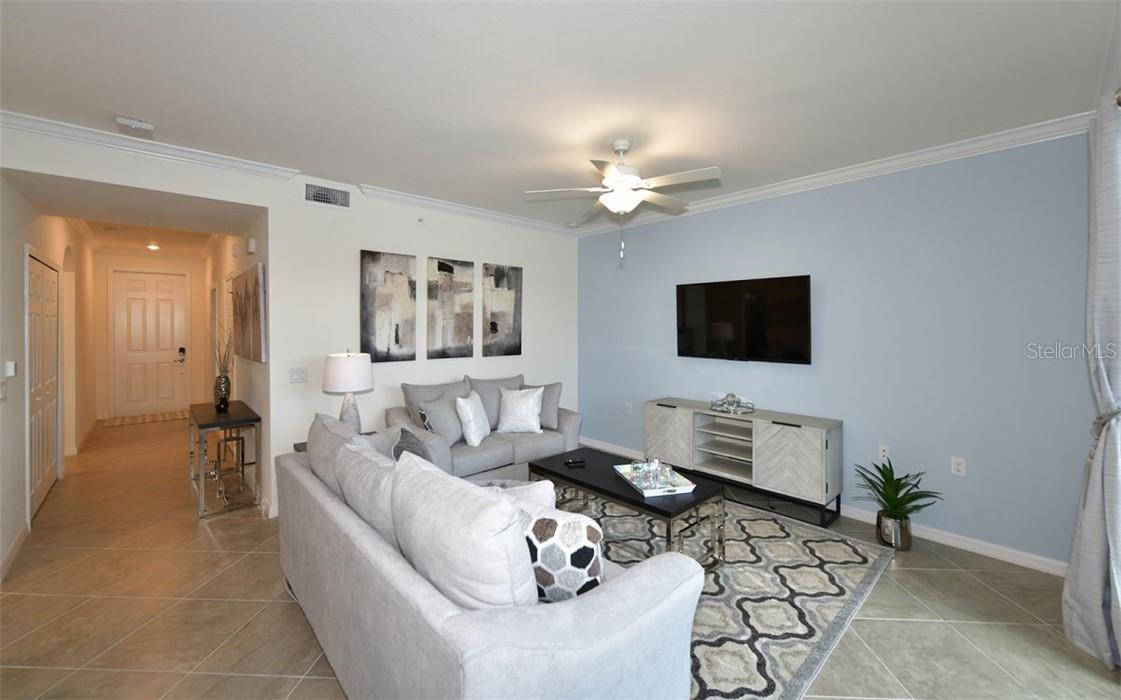17520 GAWTHROP DR #203 — photo 8