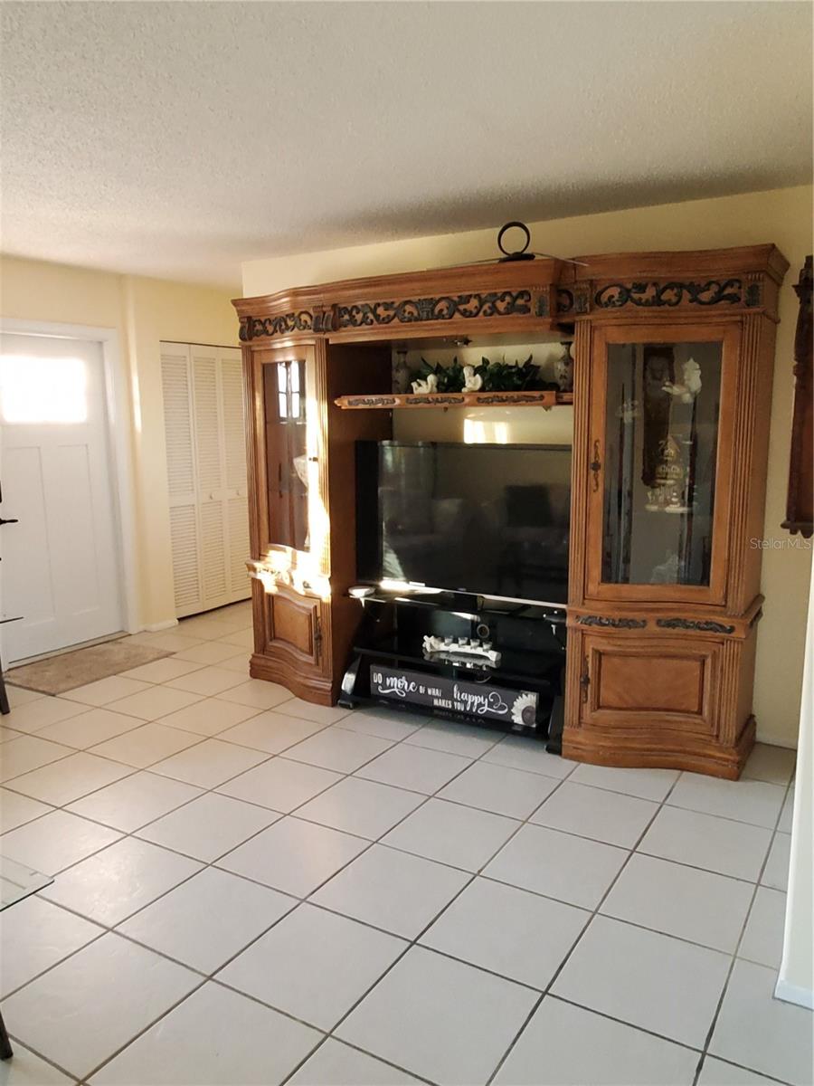 Home in BRADENTON — photo 8