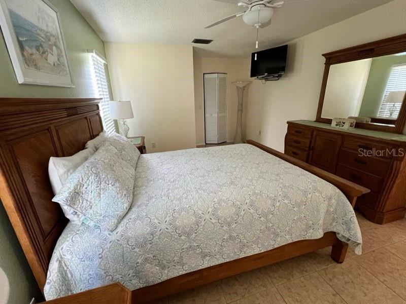 Home in BRADENTON — photo 16