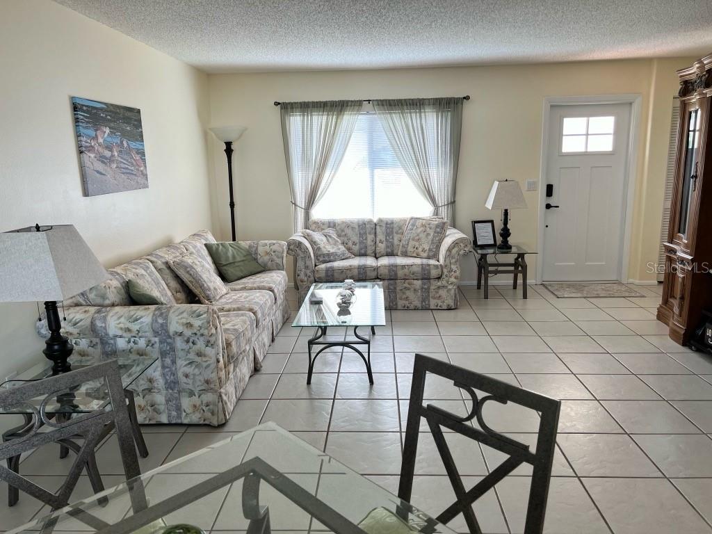 Home in BRADENTON — photo 6