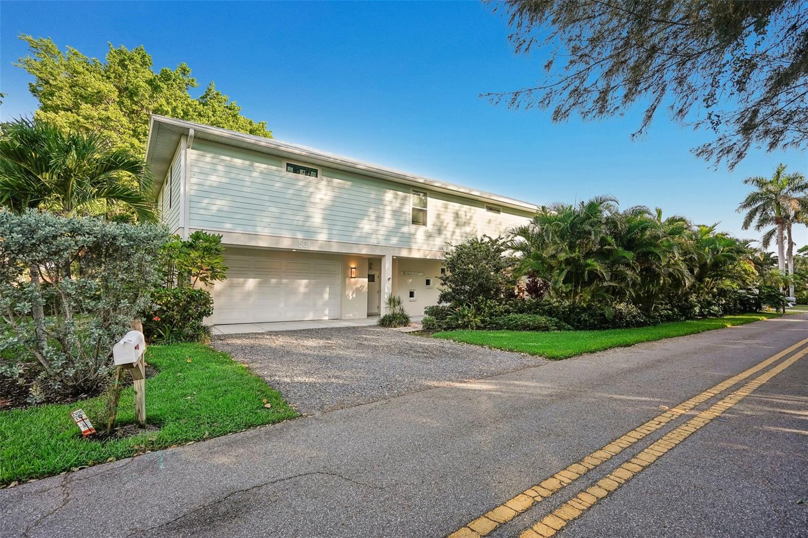 501 CHANNEL LN — photo 48