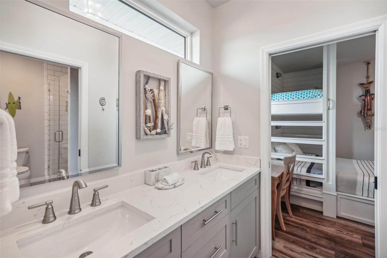 501 CHANNEL LN — photo 11
