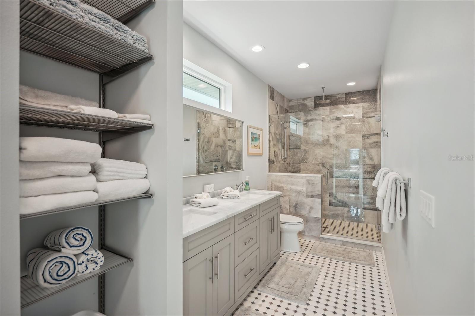 501 CHANNEL LN — photo 23
