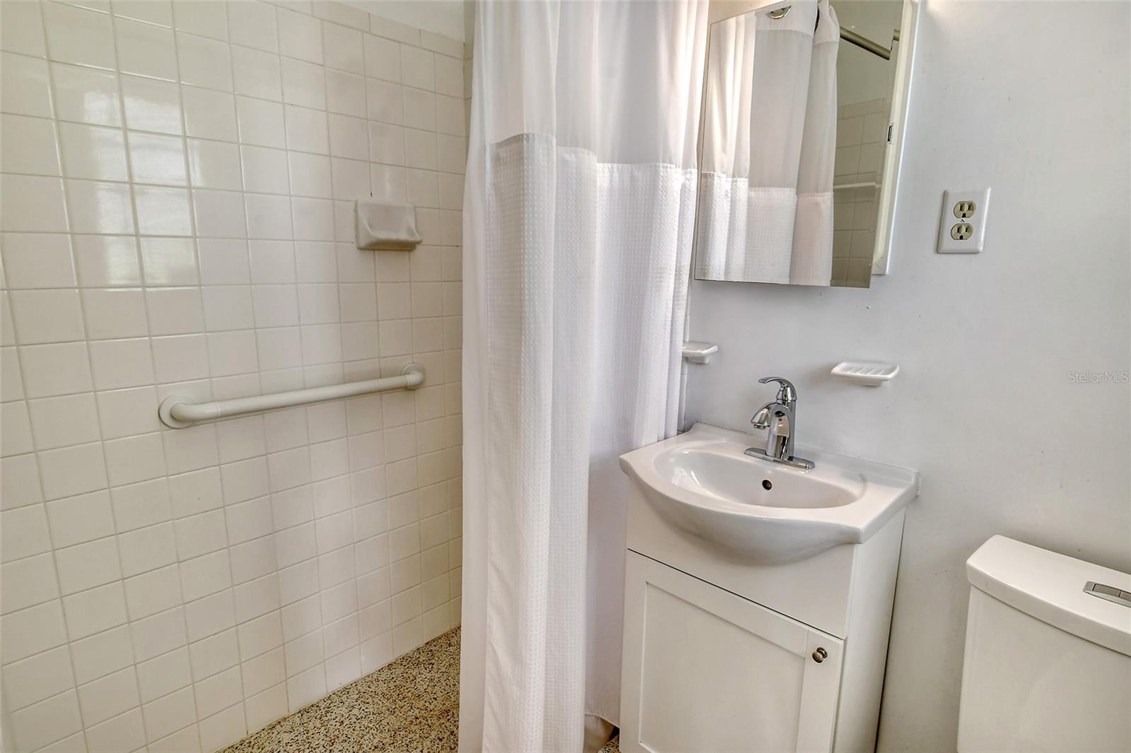 2309 LYNN ST — photo 23