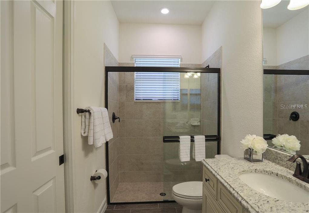 5528 ARNIE LOOP — photo 29