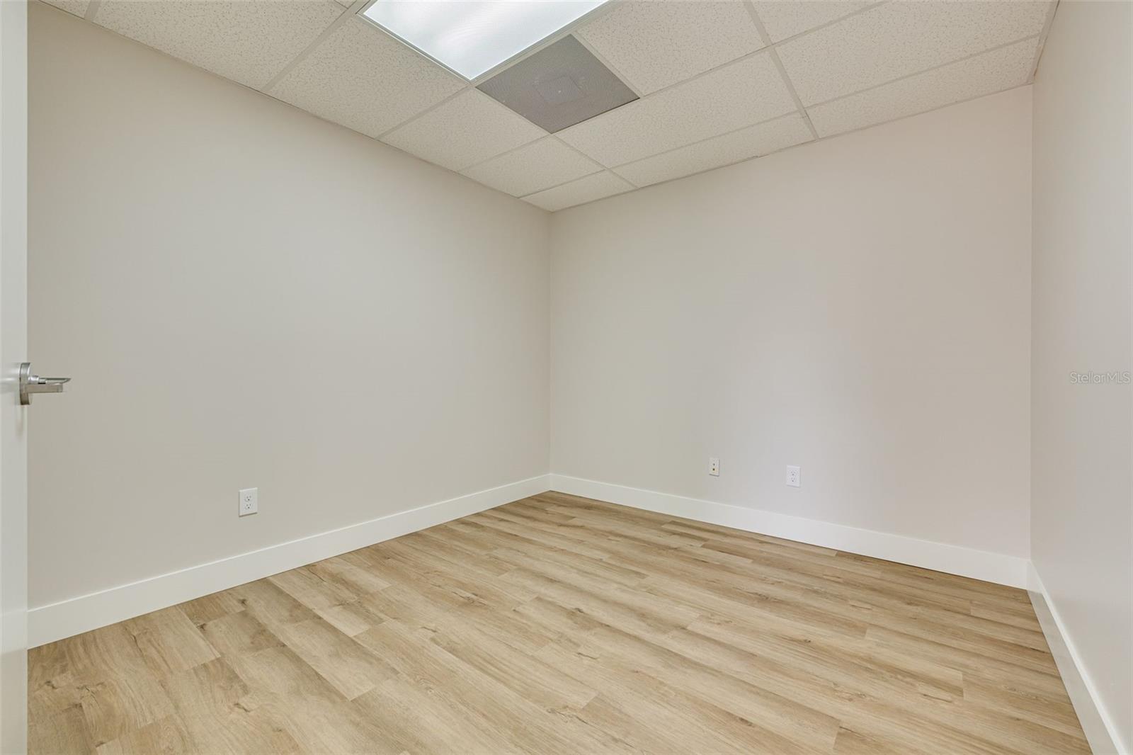 1465 S FORT HARRISON AVE — photo 60