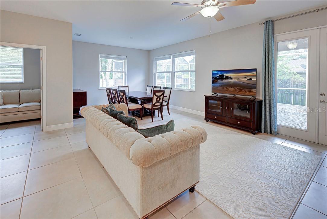 2330 BRADFORD ST — photo 22