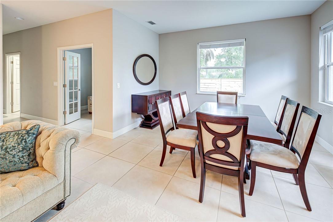 2330 BRADFORD ST — photo 23