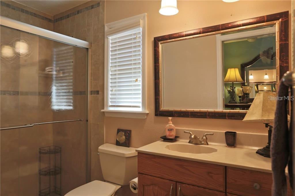 2929 MAYFLOWER ST — photo 11