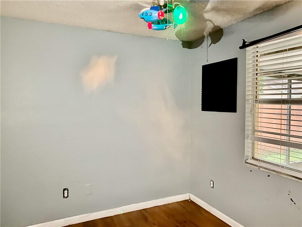 2718 MIDTIMES DR — photo 12