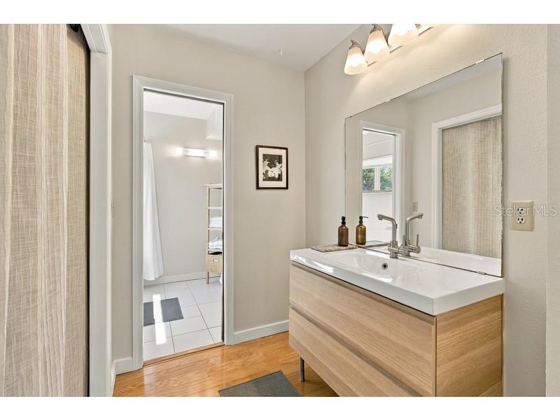 460 BEACH RD #A1 — photo 22