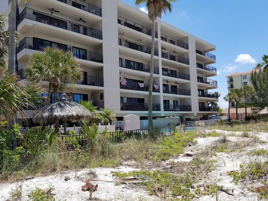 Home in MADEIRA BEACH — photo 3