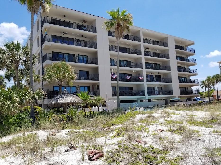 Home in MADEIRA BEACH — photo 2