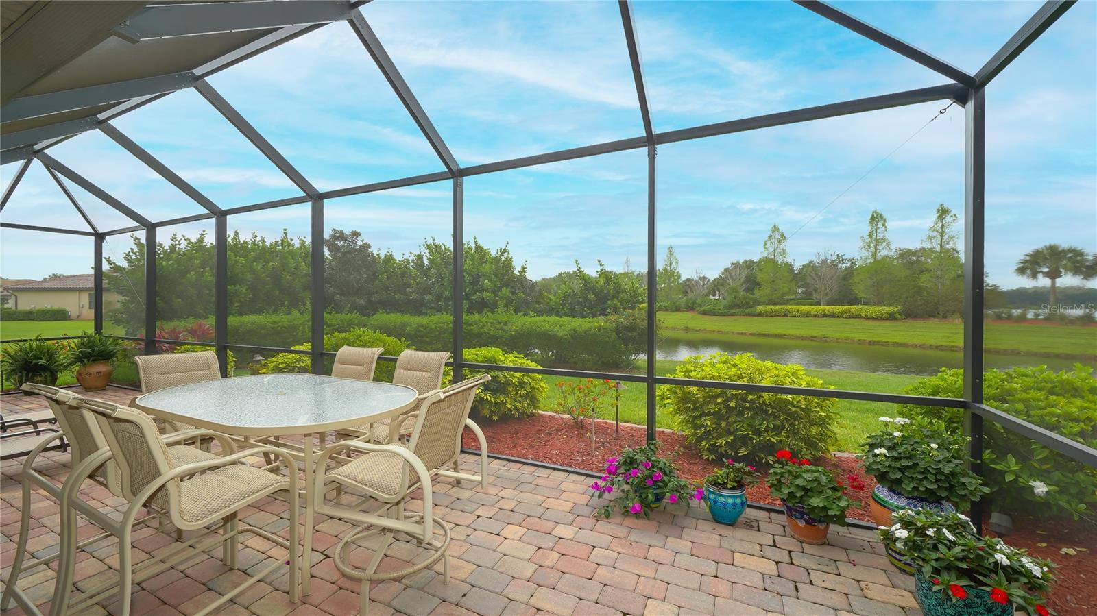 6888 WILLOWSHIRE WAY — photo 3