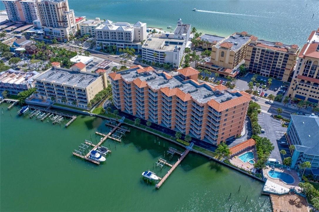 530 S GULFVIEW BLVD #401 — photo 32