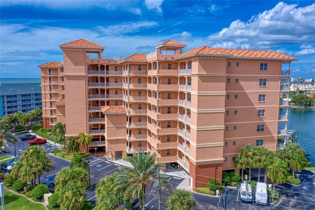 530 S GULFVIEW BLVD #401 — photo 3