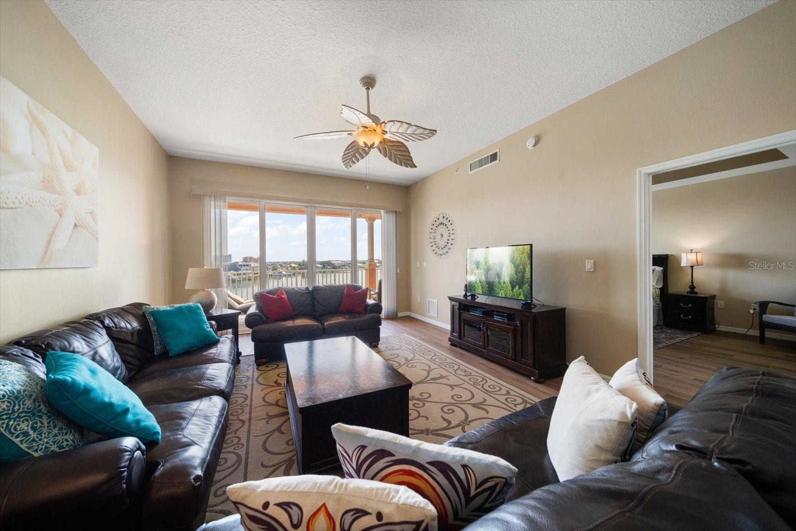 530 S GULFVIEW BLVD #401 — photo 13