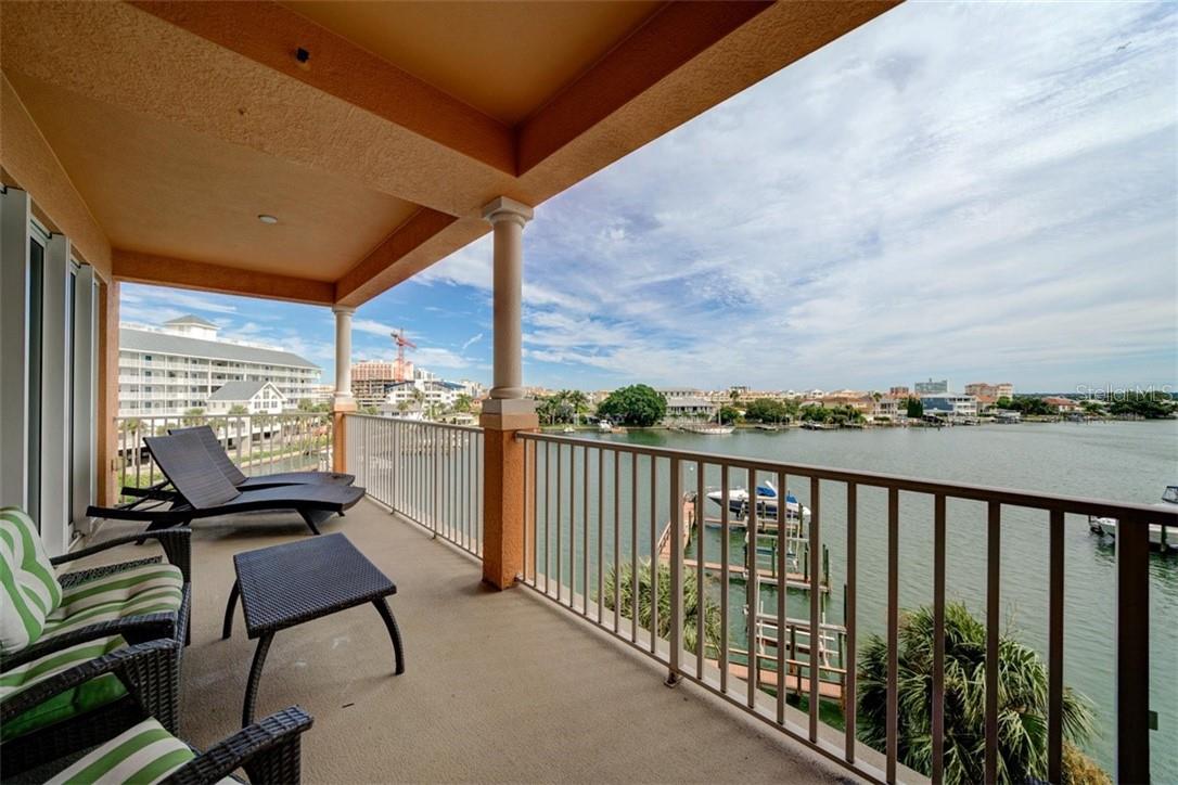 530 S GULFVIEW BLVD #401 — photo 8