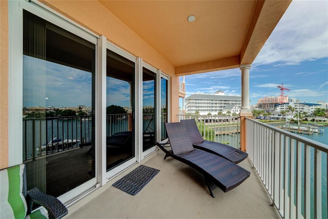 530 S GULFVIEW BLVD #401 — photo 10