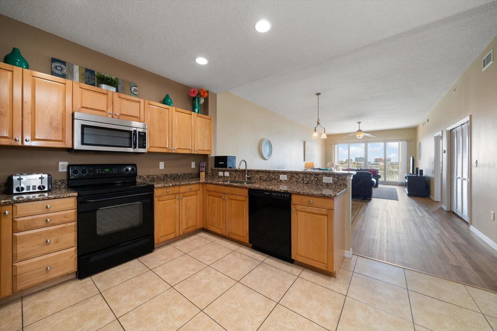 530 S GULFVIEW BLVD #401 — photo 5