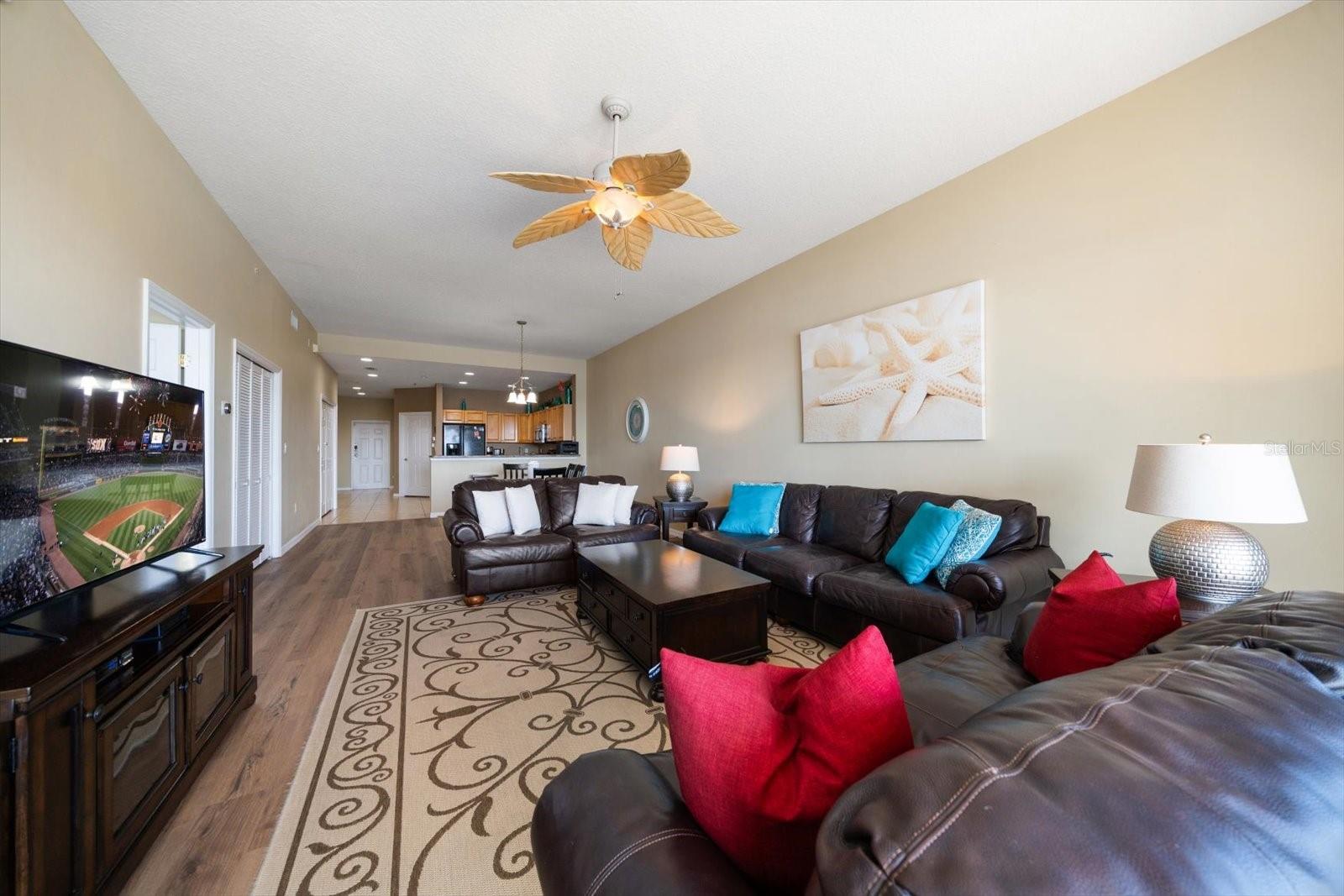 530 S GULFVIEW BLVD #401 — photo 11