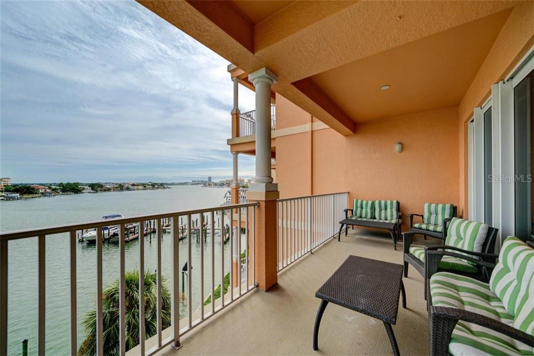 530 S GULFVIEW BLVD #401 — photo 7