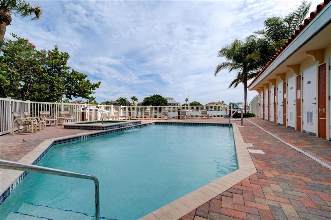 530 S GULFVIEW BLVD #401 — photo 29