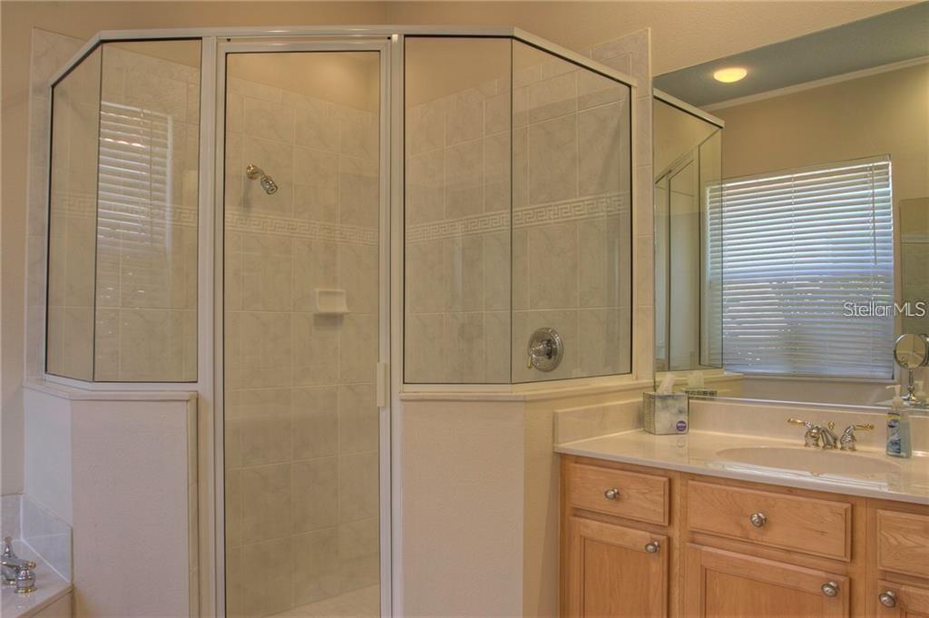 7348 STANHOPE CT — photo 16