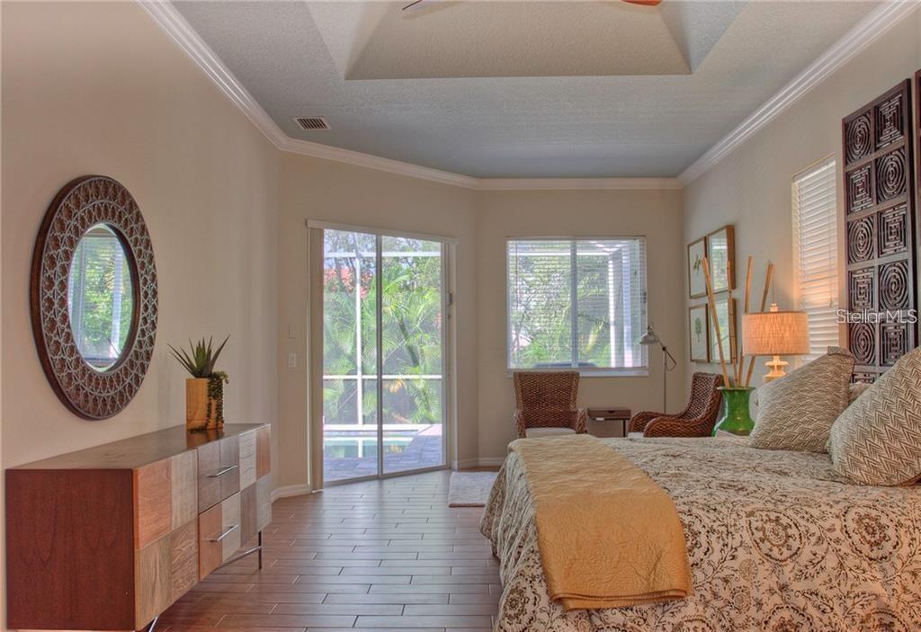 7348 STANHOPE CT — photo 13