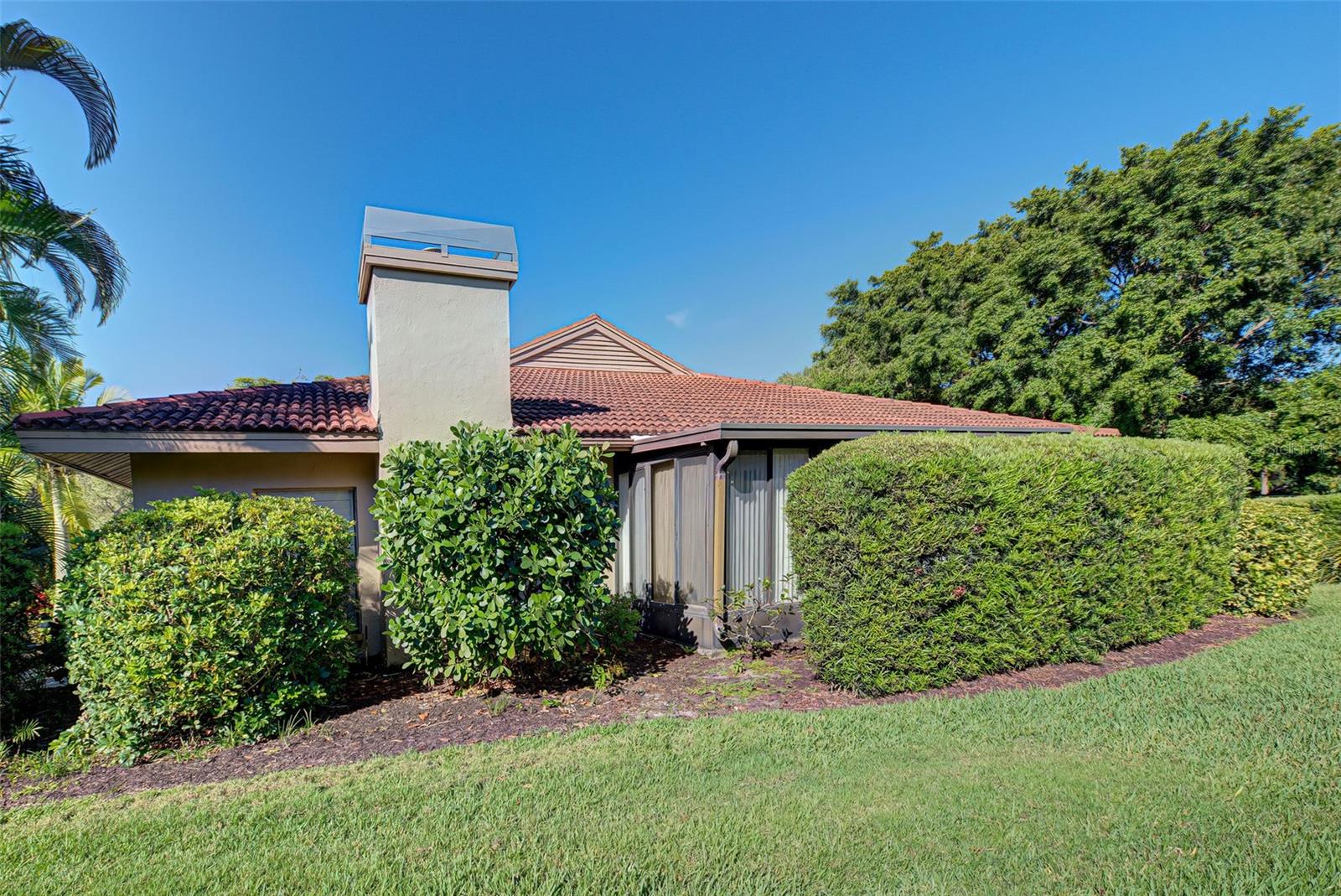1740 LANDINGS BLVD #39 — photo 3