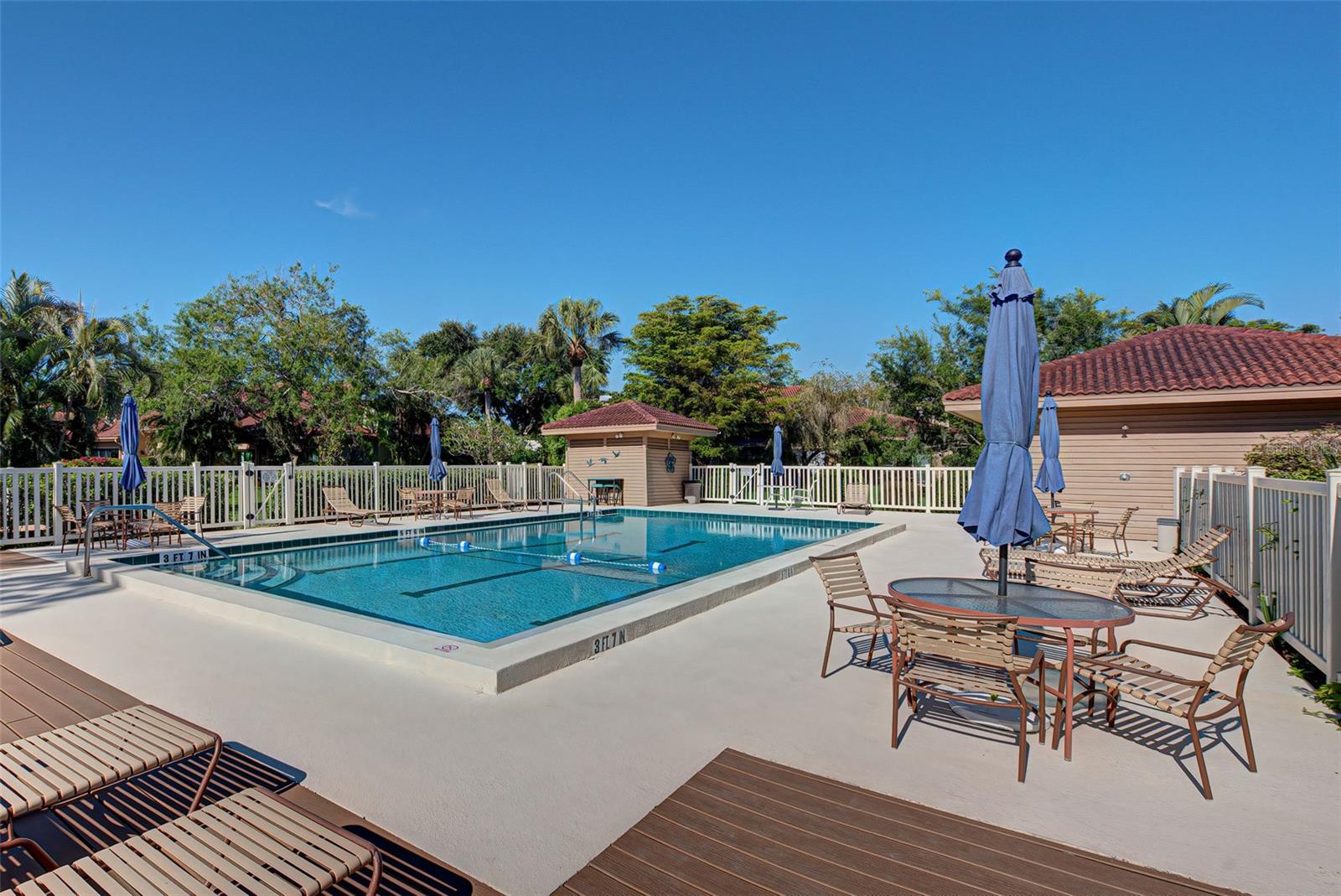 1740 LANDINGS BLVD #39 — photo 9