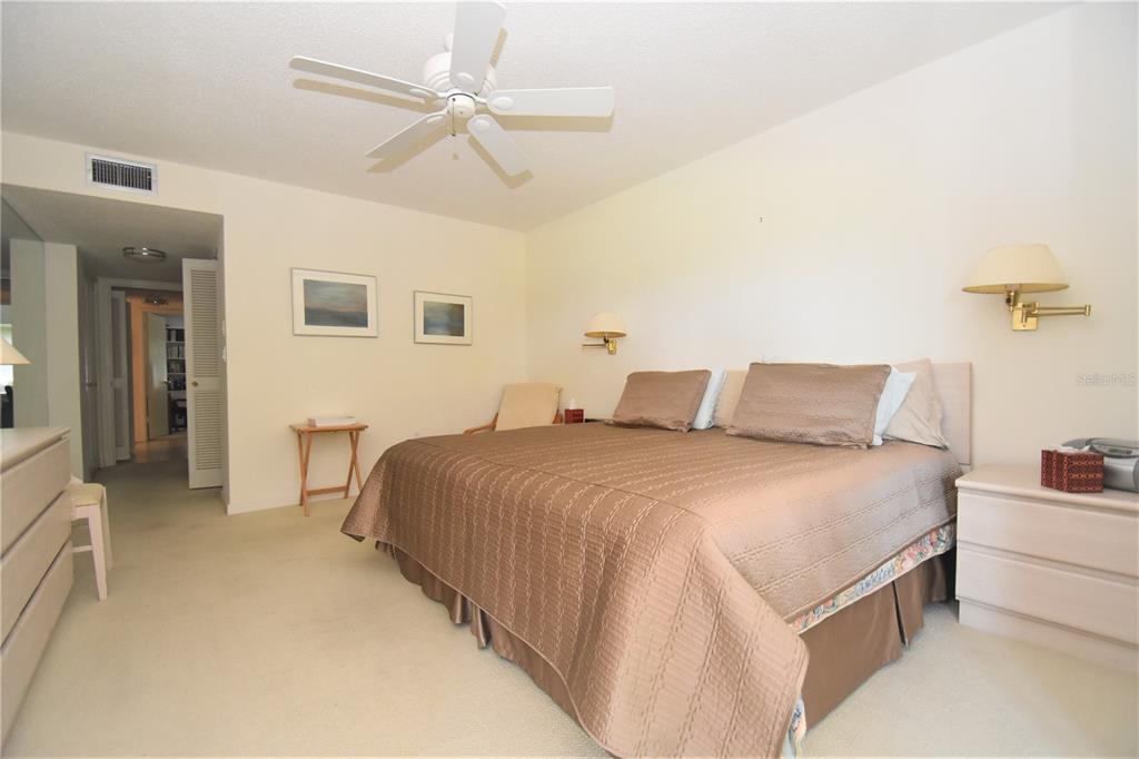 1526 PELICAN POINT DR #BA144 — photo 6
