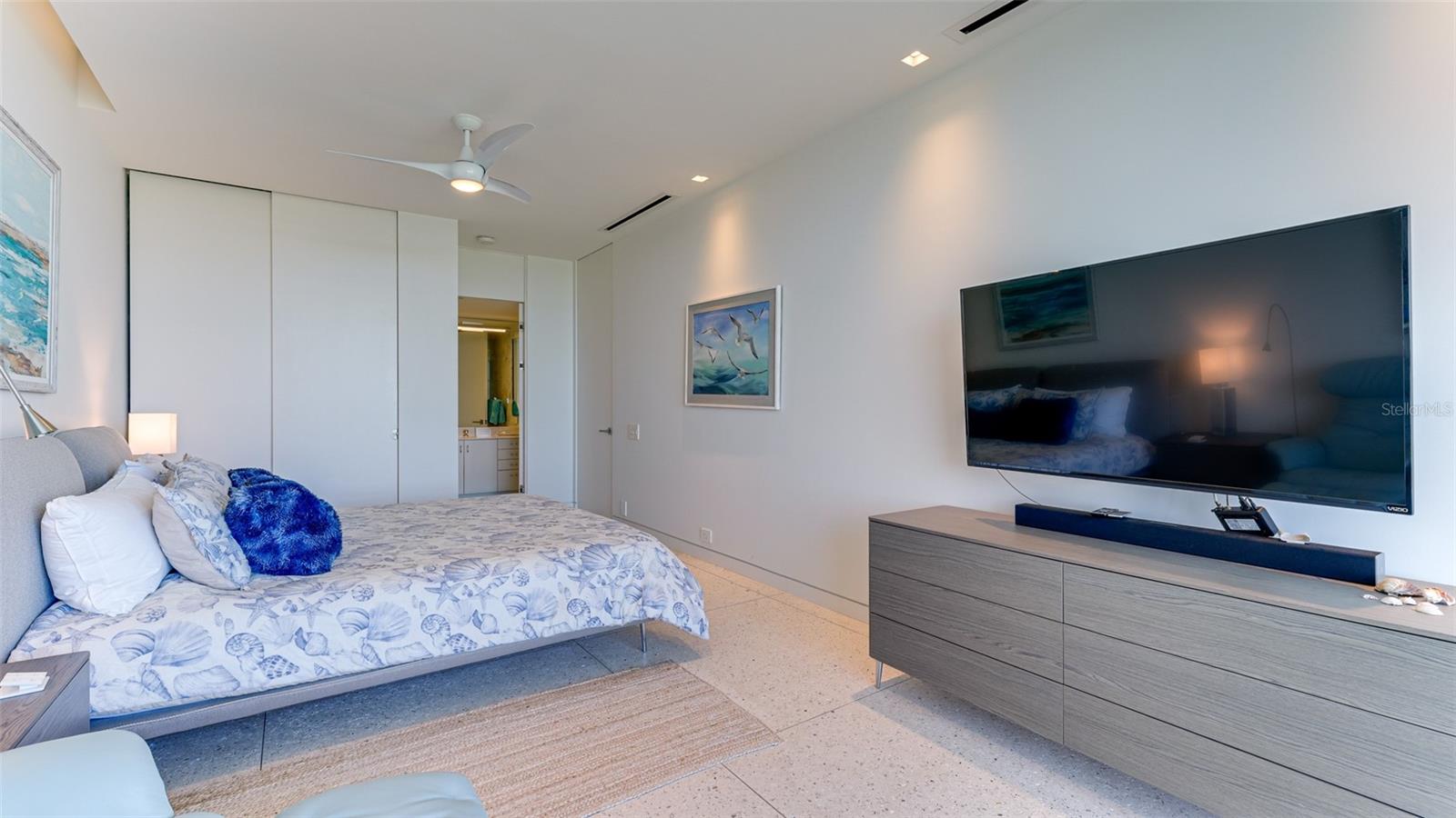 455 LONGBOAT CLUB RD #PH1 — photo 31