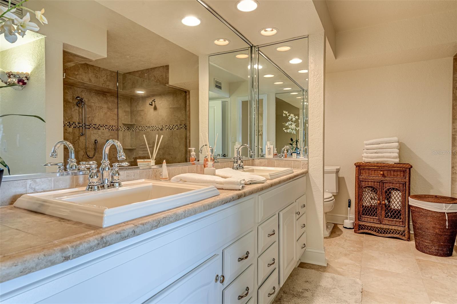 450 S GULFVIEW BLVD #1702 — photo 44