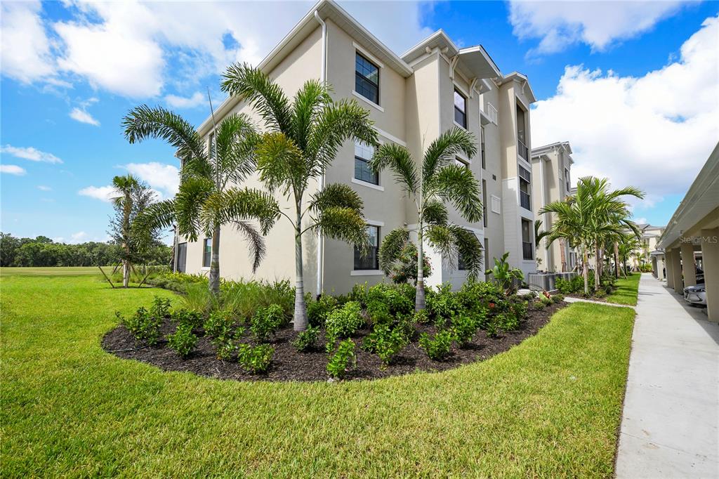17810 GAWTHROP ST #101 — photo 4