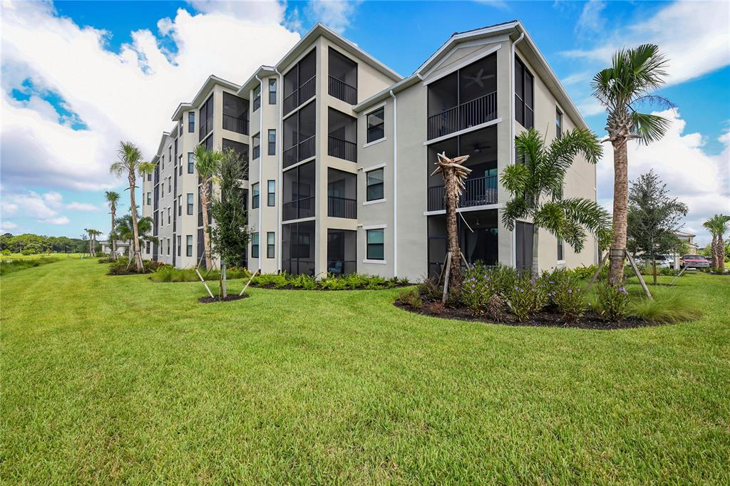 17810 GAWTHROP ST #101 — photo 31