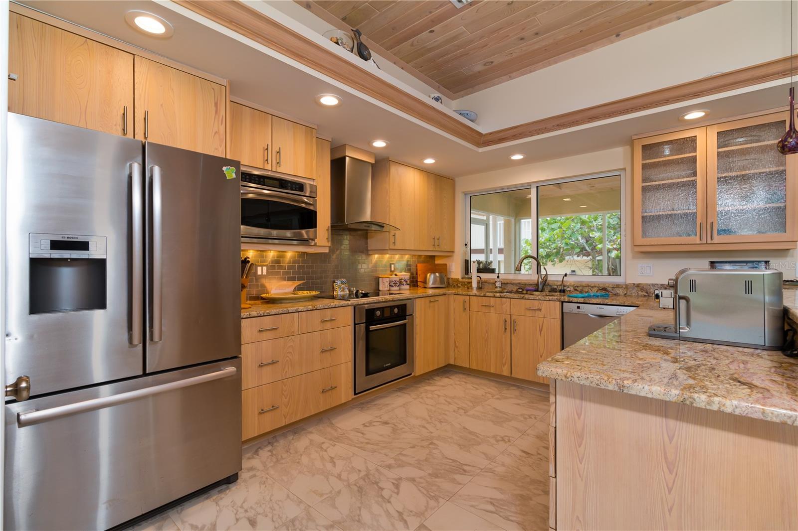 8300 MANASOTA KEY RD — photo 17